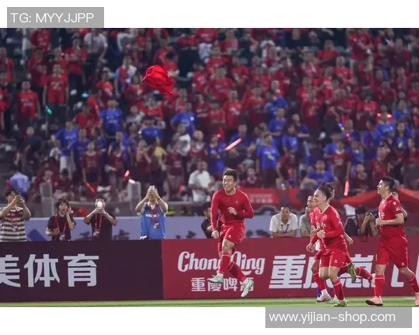 赛后分析深圳足球队与重庆足球队球员个人能力对比及表现评估