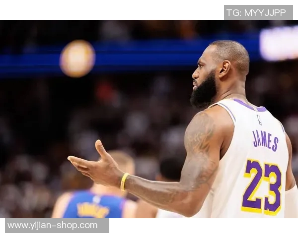 足球明星热爱NBA赛事背后的故事与精彩瞬间揭秘 足球明星热爱NBA赛事背后的故事与精彩瞬间揭秘