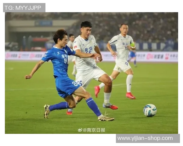 南京足球队在城市联赛中的速度优势分析与表现点评